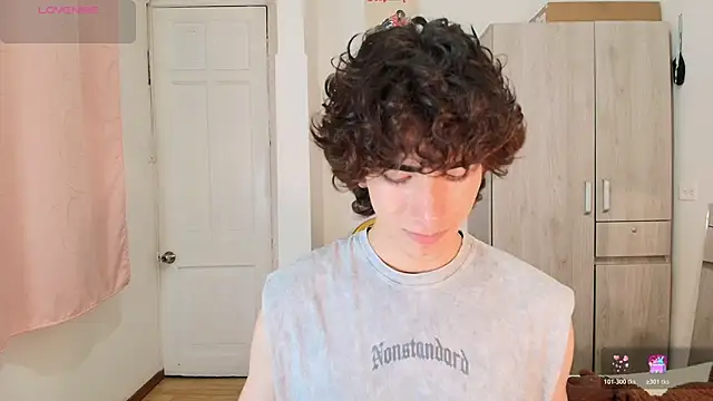 Nude Boy18 online show from 21, 11, 2025