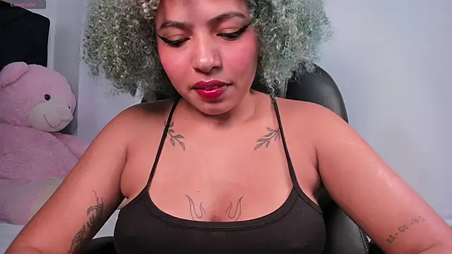 momo ayasse online show from 31, 3, 2026