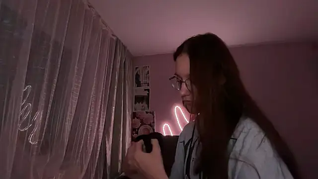 Snapshot of Vietero chatting on 24, 7, 2026 Vietero online show from 24, 7, 2026