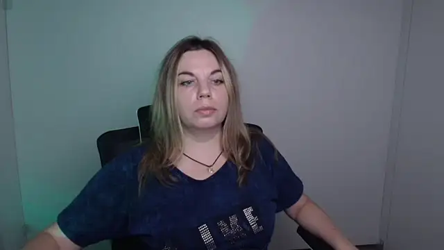 Jessica Amore online show from 9, 9, 2025