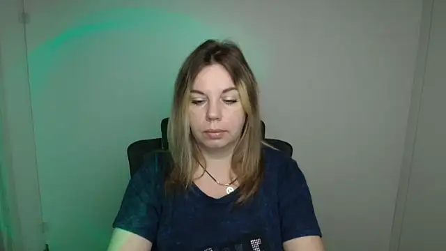 Jessica Amore online show from 23, 9, 2025