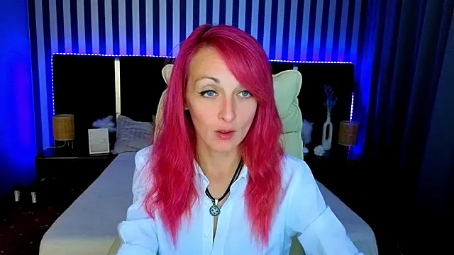 BrandyBloom online show from 10, 9, 2025