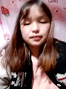 XoiXoi232 online show from 18, 11, 2025