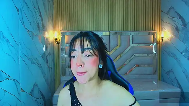 zoe r  online show from 20, 12, 2025