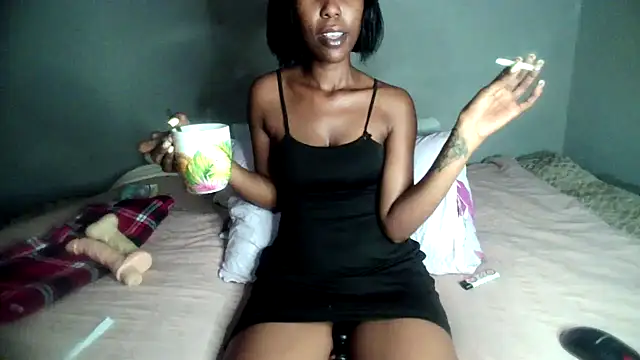 Snapshot of blueyXxX chatting on 22, 4, 2026 blueyXxX online show from 22, 4, 2026