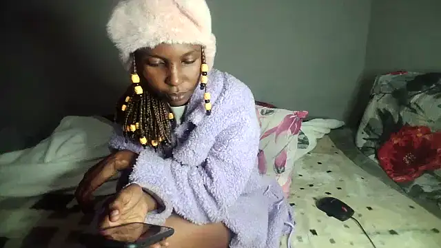 Snapshot of blueyXxX chatting on 5, 7, 2026 blueyXxX online show from 5, 7, 2026