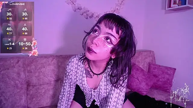 dark  nymph online show from 26, 11, 2025