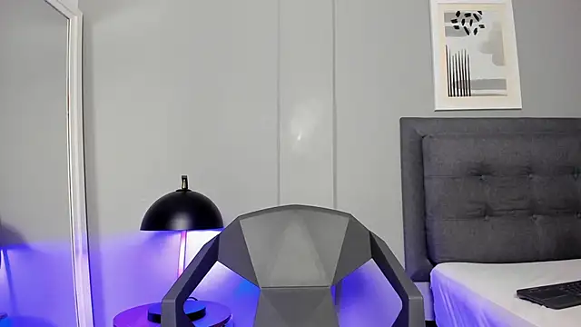 Tylerffoxx online show from 24, 11, 2025