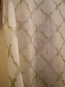 Snapshot of Longthickdick33 chatting on 2, 5, 2026 Longthickdick33 online show from 2, 5, 2026
