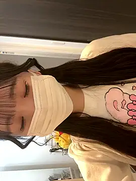 nano-da-u online show from 2, 10, 2025