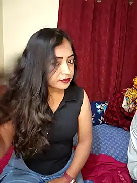 Snapshot of Hotbhabi305 chatting on 12, 2, 2026 Hotbhabi305 online show from 12, 2, 2026