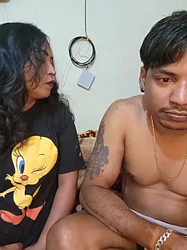 Snapshot of Hotbhabi305 chatting on 22, 2, 2026 Hotbhabi305 online show from 22, 2, 2026