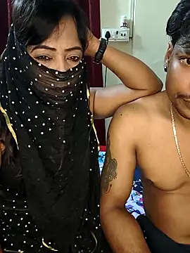 Snapshot of Hotbhabi305 chatting on 27, 3, 2026 Hotbhabi305 online show from 27, 3, 2026