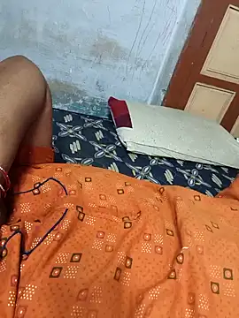 Snapshot of TAMIL_ELAKKIYA chatting on 11, 9, 2025 TAMIL ELAKKIYA online show from 11, 9, 2025