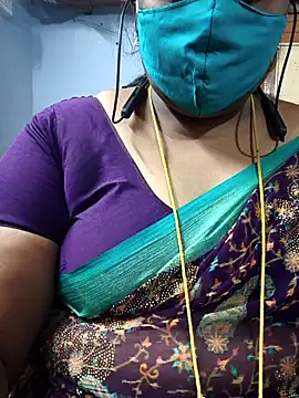 Snapshot of TAMIL_ELAKKIYA chatting on 21, 12, 2025 TAMIL ELAKKIYA online show from 21, 12, 2025