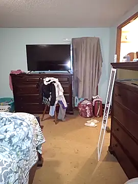 JuicyExxxperience online show from 11, 11, 2025