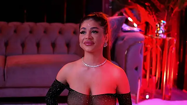 Snapshot of BellaNoirre chatting on 15, 2, 2026 BellaNoirre online show from 15, 2, 2026