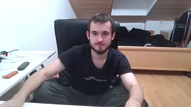 Snapshot of Bez3ybik chatting on 13, 10, 2025 Bez3ybik online show from 13, 10, 2025