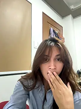 LanySylvia online show from 20, 10, 2025