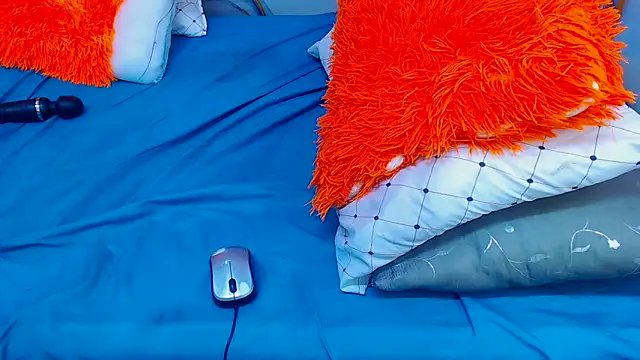 Snapshot of SEXYELLOWALICE chatting on 15, 2, 2026 SEXYELLOWALICE online show from 15, 2, 2026