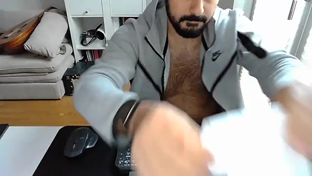 Velvetvoyager69 online show from 3, 12, 2025