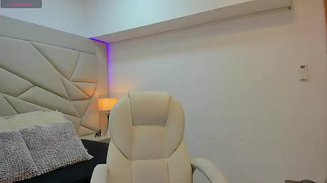 persefone 333 online show from 6, 10, 2025