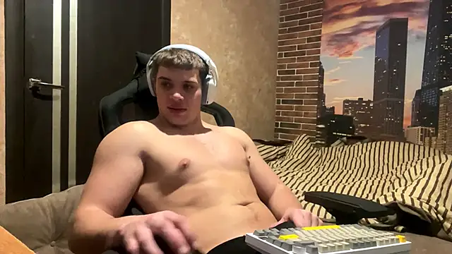 MusclePhantom online show from 8, 2, 2026