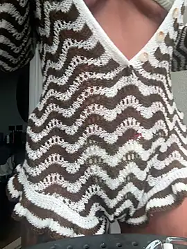 BELLABLACKXUK online show from 25, 7, 2026