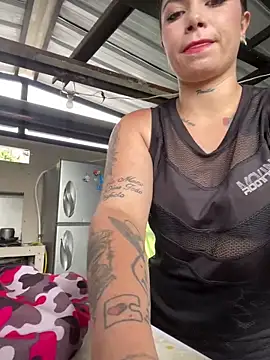 Lali HOtt online show from 23, 4, 2026