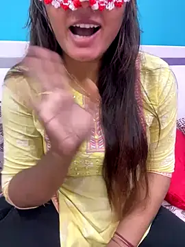 Snapshot of Naughty-Kamini chatting on 6, 10, 2025 Naughty-Kamini online show from 6, 10, 2025