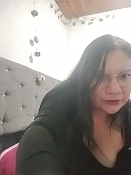 Snapshot of miichellemalvoa chatting on 22, 7, 2026 miichellemalvoa online show from 22, 7, 2026