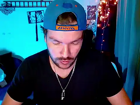 cortelioni massimo  online show from 13, 11, 2025