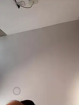 Mavii  online show from 12, 11, 2025