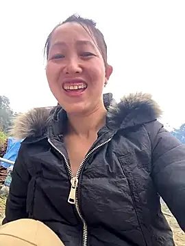 Huong-Ly online show from 11, 1, 2026