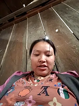 MuiNay online show from 17, 11, 2025