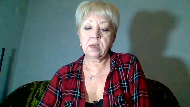 DianaQDream online show from 7, 4, 2026