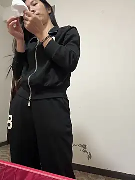 crhong666 online show from 27, 10, 2025