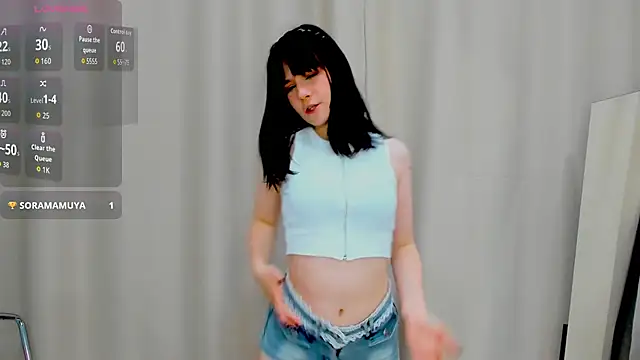 Honeey Beee online show from 30, 9, 2025