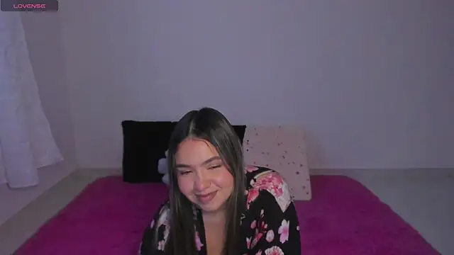 Alana Banana  online show from 11, 11, 2025