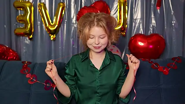 Stella Vanila online show from 12, 2, 2026