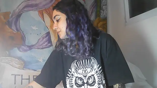 Snapshot of peetitefairy chatting on 18, 7, 2026 peetitefairy online show from 18, 7, 2026