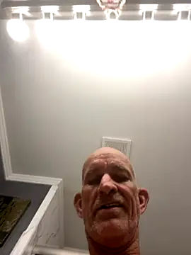 Snapshot of RightSized62 chatting on 12, 9, 2025 RightSized62 online show from 12, 9, 2025