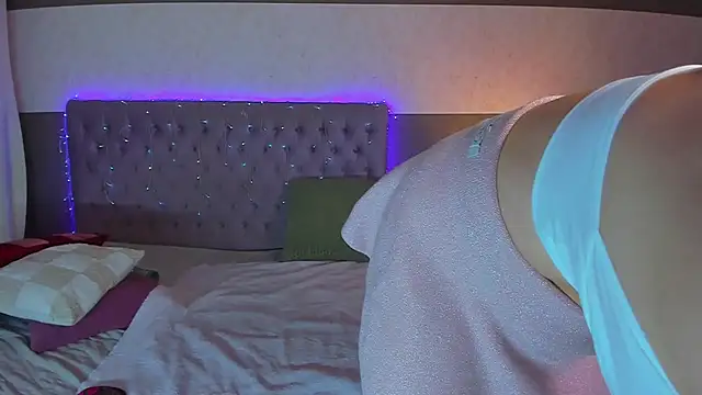 Snapshot of NathalyStars chatting on 23, 2, 2026 NathalyStars online show from 23, 2, 2026