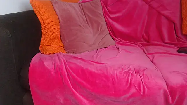 Snapshot of xRedhead_xx chatting on 12, 1, 2026 xRedhead xx online show from 12, 1, 2026