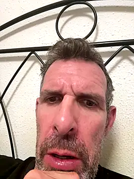 gigolobcn online show from 13, 12, 2025