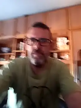 gigolobcn online show from 4, 4, 2026