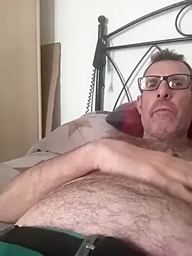 gigolobcn online show from 13, 4, 2026