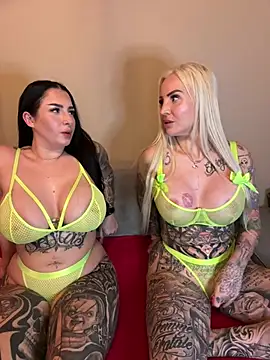 CoraDiamond online show from 18, 2, 2026