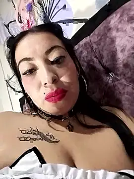 Snapshot of angelicroose2 chatting on 26, 10, 2025 angelicroose2 online show from 26, 10, 2025