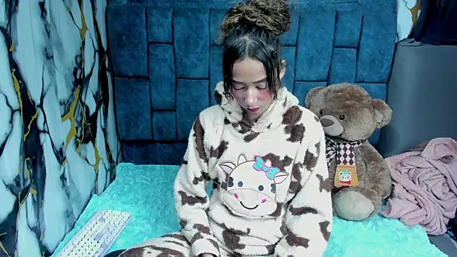 ValentinaKlean online show from 4, 6, 2026